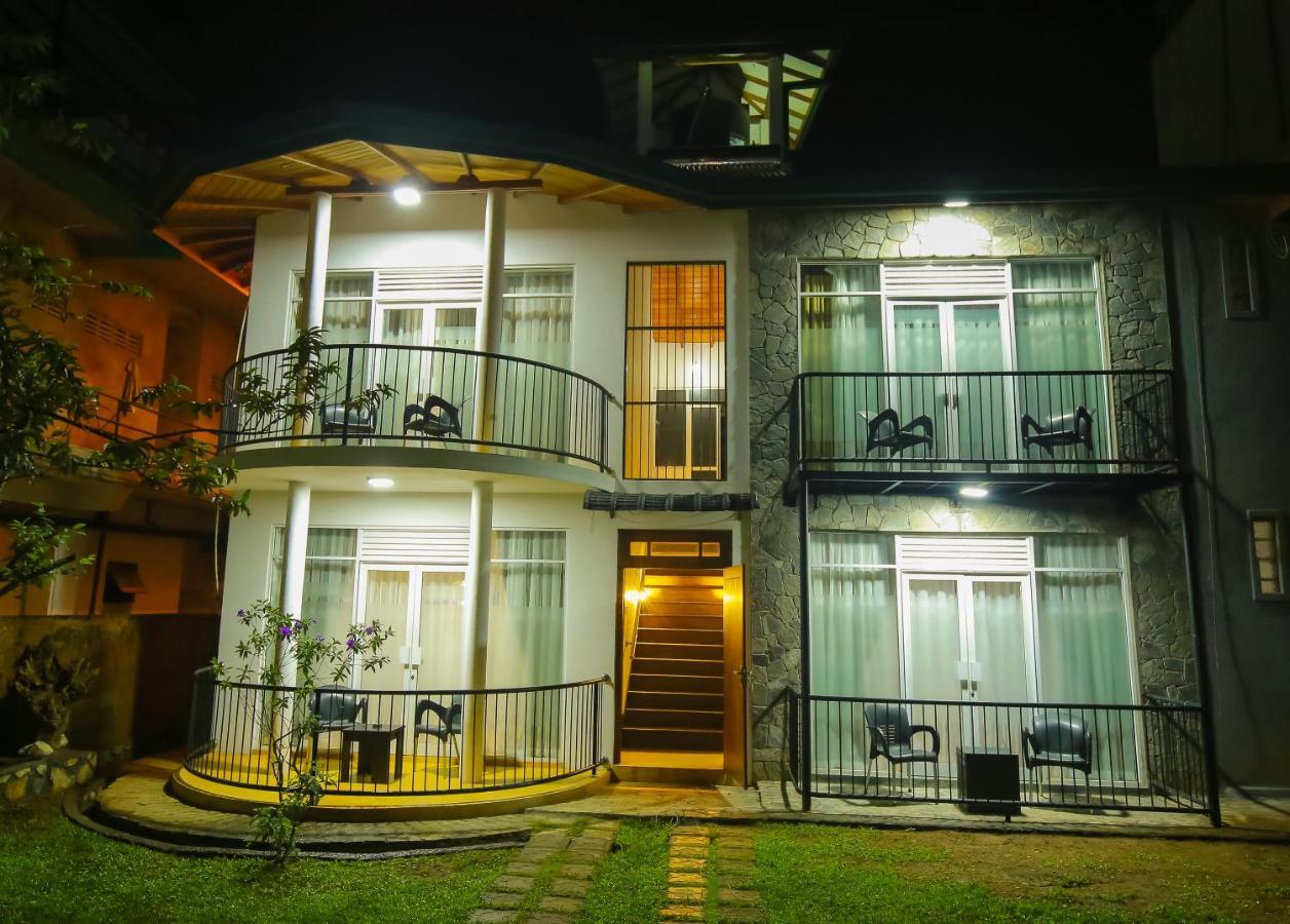 Hotel Ella Moon Rock Exterior foto